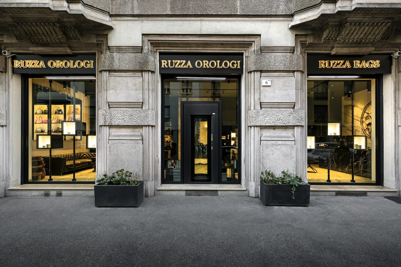 Ruzza Orologi - facade